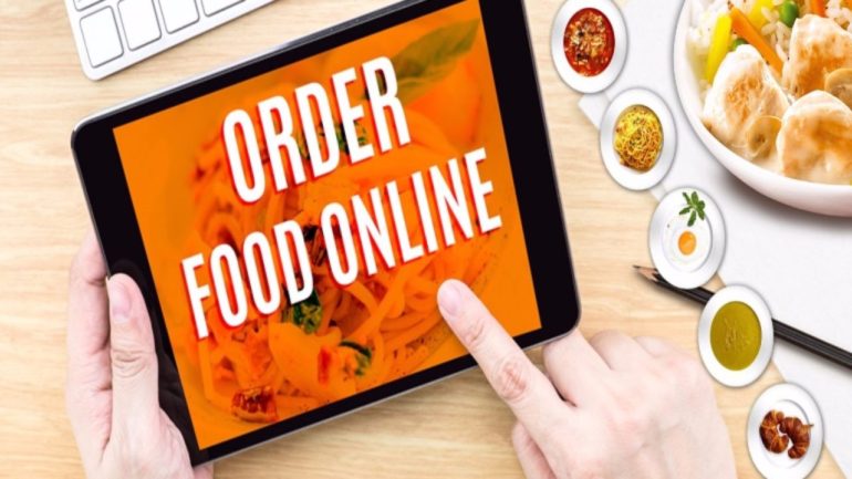 تطبيقات توصيل الطعام في الامارات العربية المتحدة وكيفية الطلب