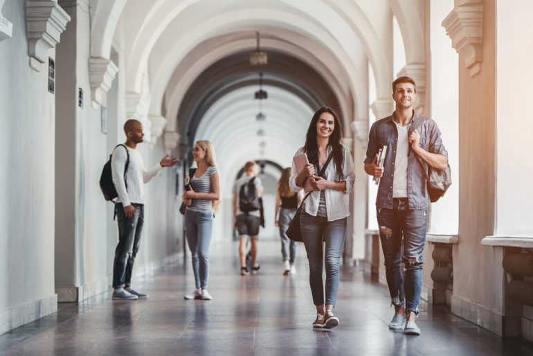 أفضل الجامعات المختصة في ادارة الاعمال حول العالم