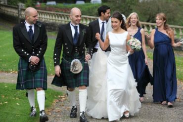 تقاليد وخرافات الزفاف الأيرلندية الساحرة