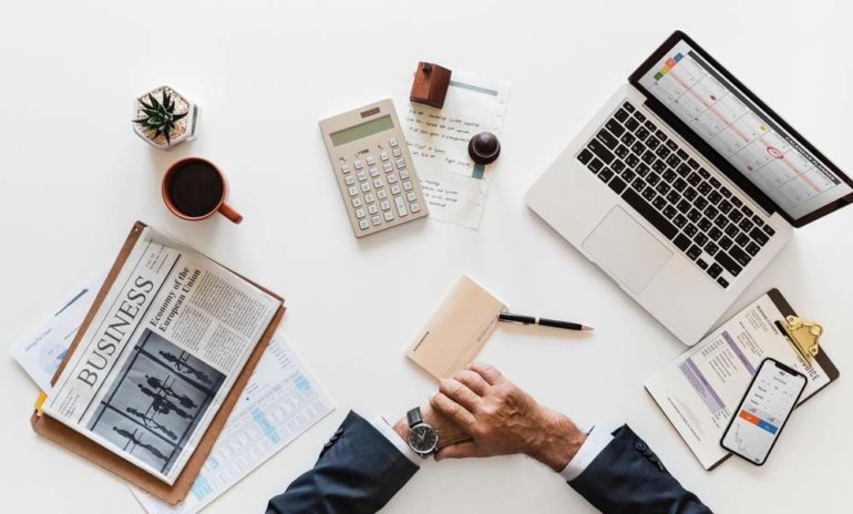 تعرف على أفضل 5 جامعات للقيام بماجستير إدارة الأعمال عبر الإنترنت