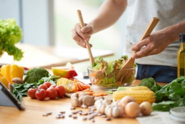 الطبخ الصحي: العلاقة بين الغذاء الصحي وأدوات الطهي