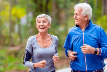 دليل الأكل الصحي وممارسة الرياضة ونمط الحياة لكبار السن