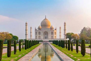 التعقيدات المتعلقة بالتأشيرة السياحية الهندية
