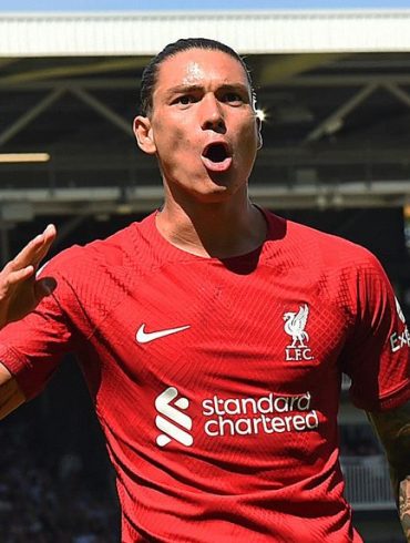 داروين نونيز ، ليفربول