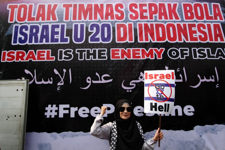 Protest in Jakarta against Israel soccer team participating in U-20 World Cup